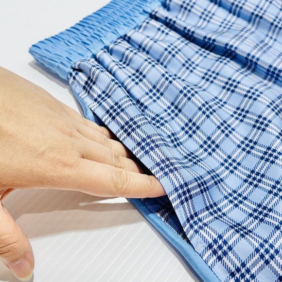 Burberry High Waist Pull On Shorts Size 6 Blue Check Print 100% Silk NWT $820 - Picture 7 of 13